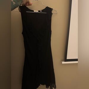 Elegant Black Sleeveless Dress